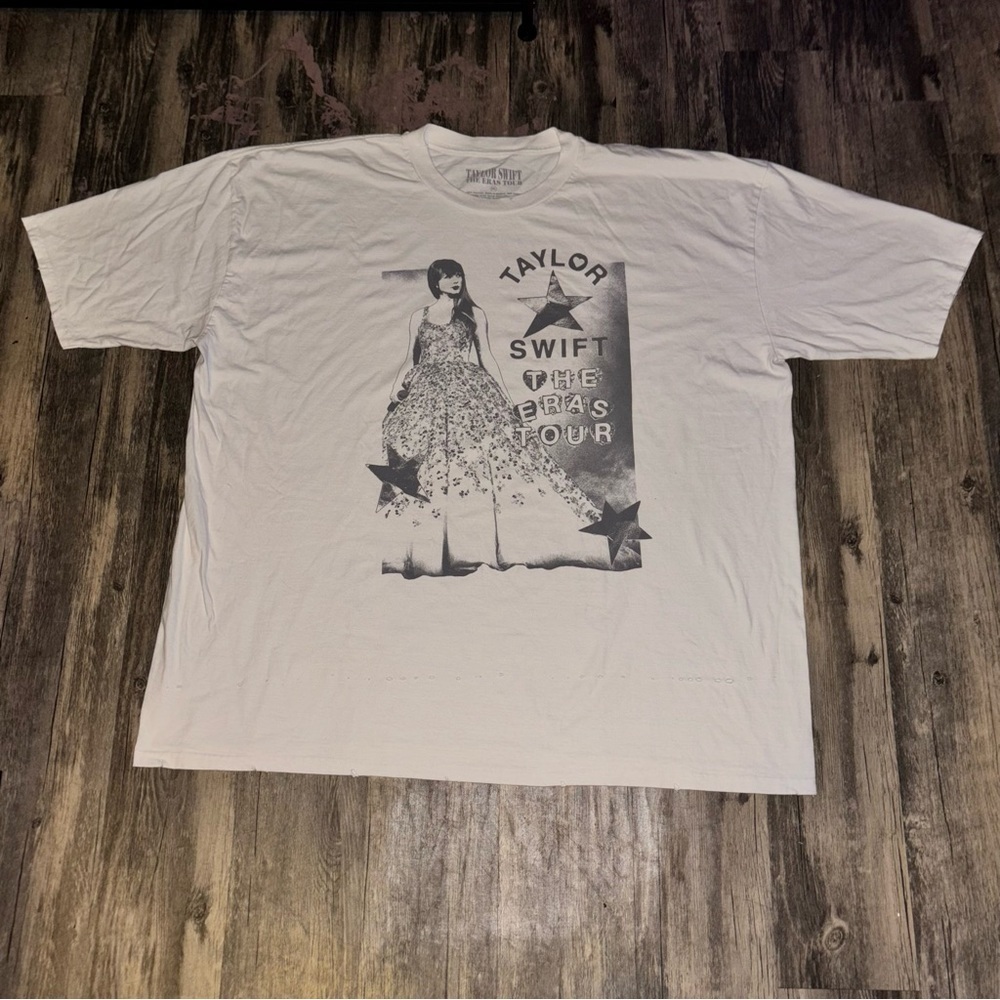 Taylor Swift Eras Tour T Shirt “Distressed” Tour Dates Unisex Size 3XL NEW